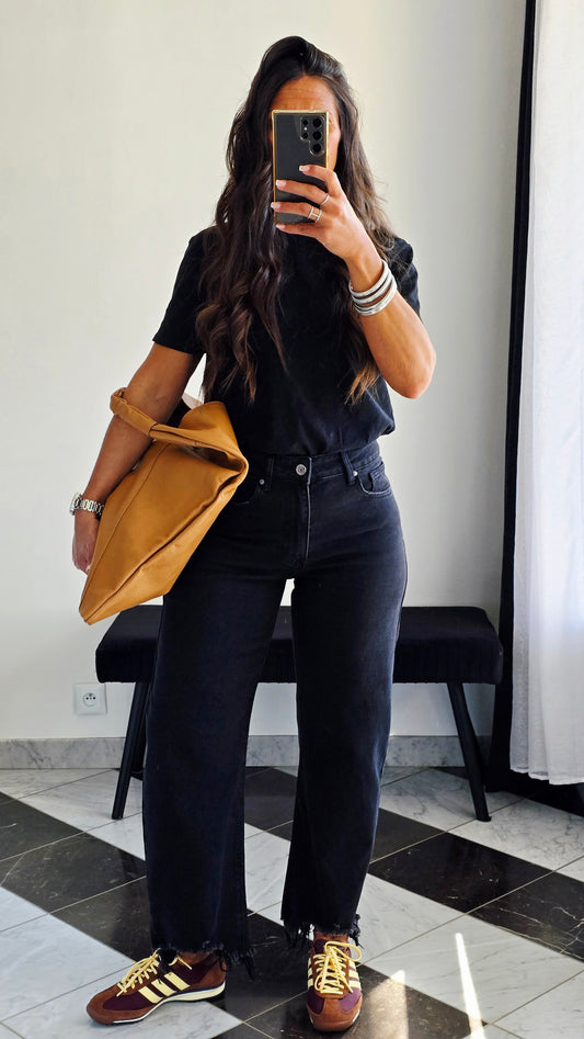 🖤 Jean Balloon Crop – Noir Effet Brut