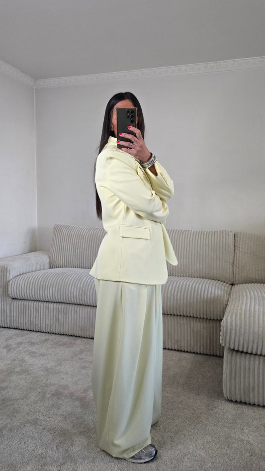 Pantalon tailoring large – jaune beurre lumineux