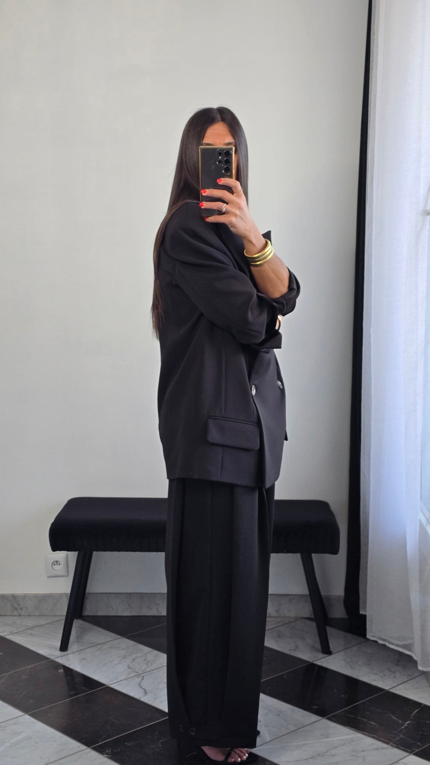 Pantalon wide leg noir taille haute – tailoring fluide structuré