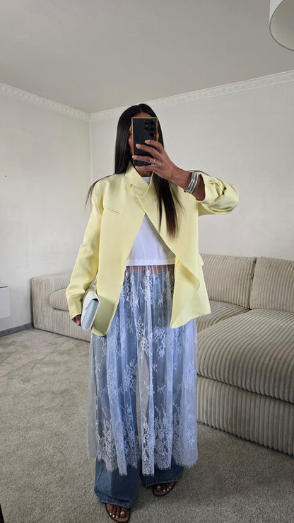 T-shirt dentelle signature – blanc lumineux