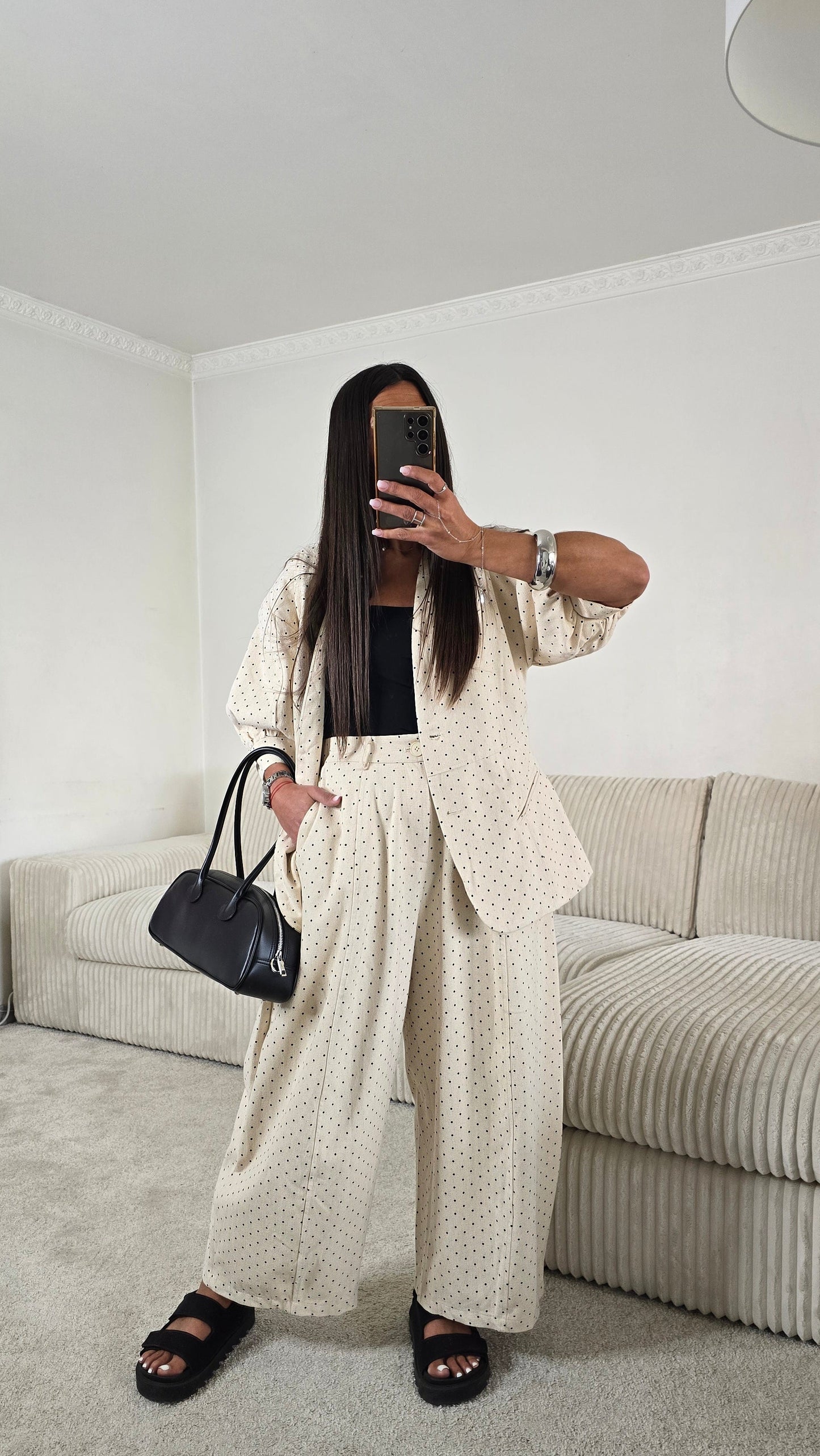 Veste écru à pois manches courtes – style chic & rétro moderne