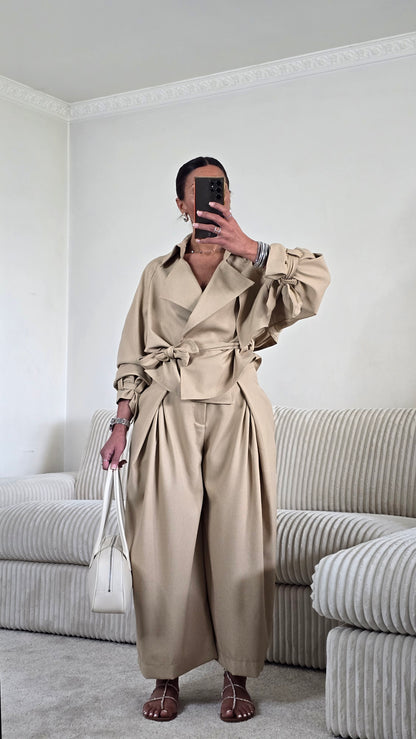 Ensemble signature ceinturé – beige sable