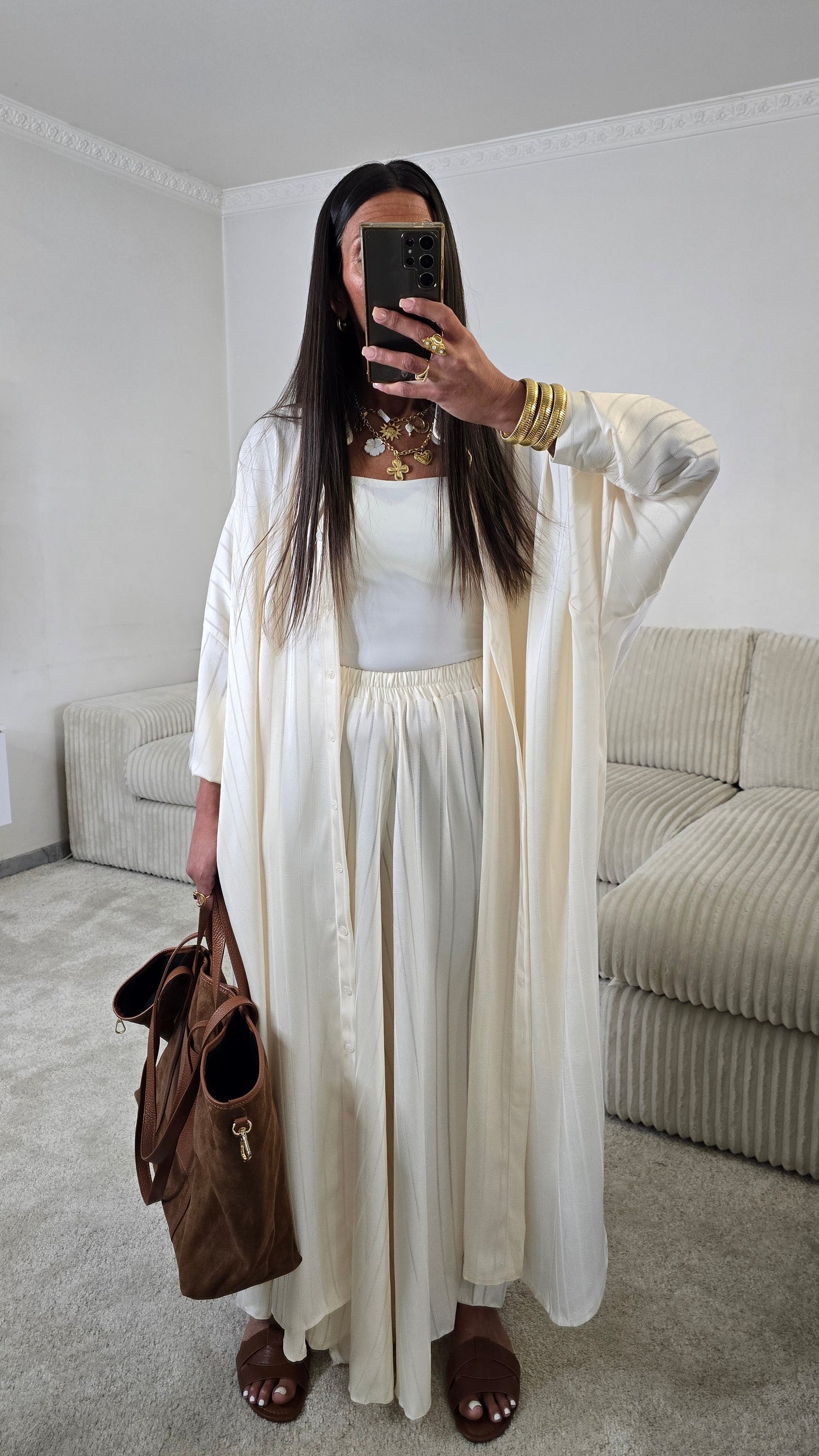 Ensemble satin texturé fluide – écru doux