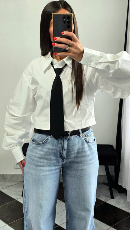 Chemise crop avec cravate amovible – blanc