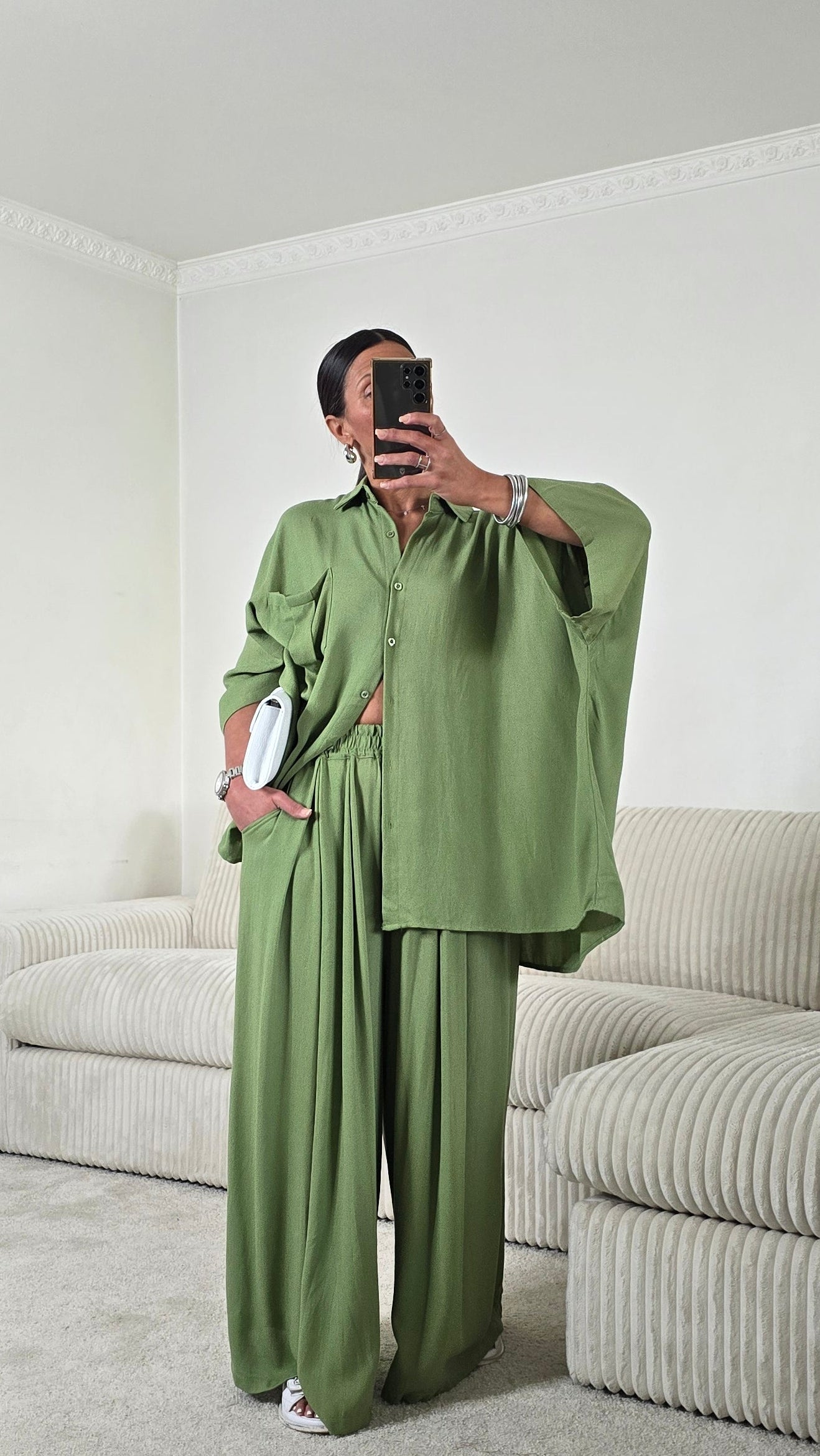 Ensemble ample vert matcha – confort et allure