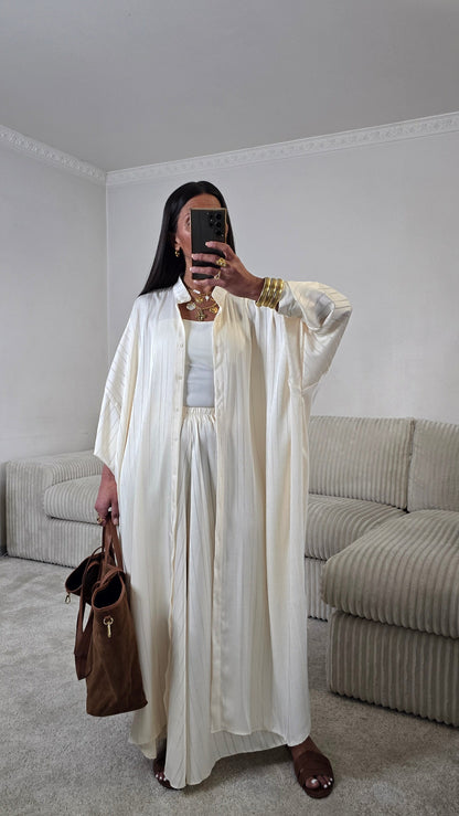 Ensemble satin texturé fluide – écru doux