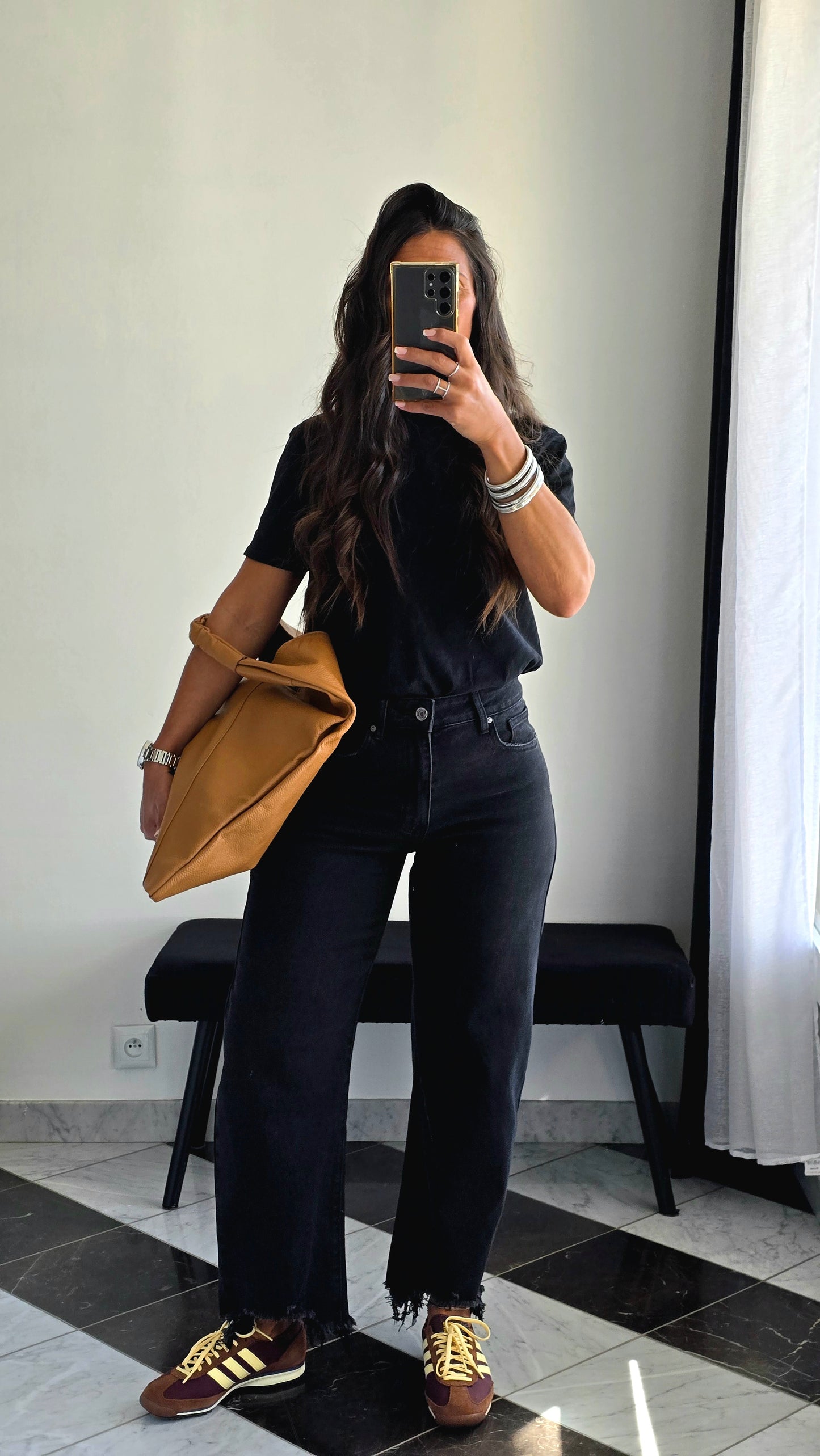 🖤 Jean Balloon Crop – Noir Effet Brut