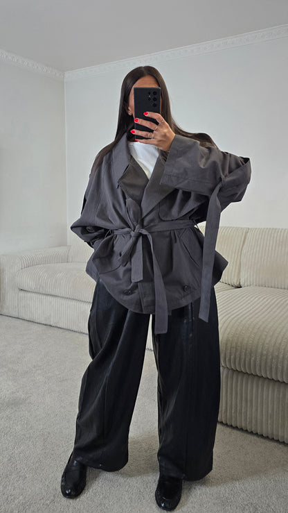 Trench court oversize gris anthracite