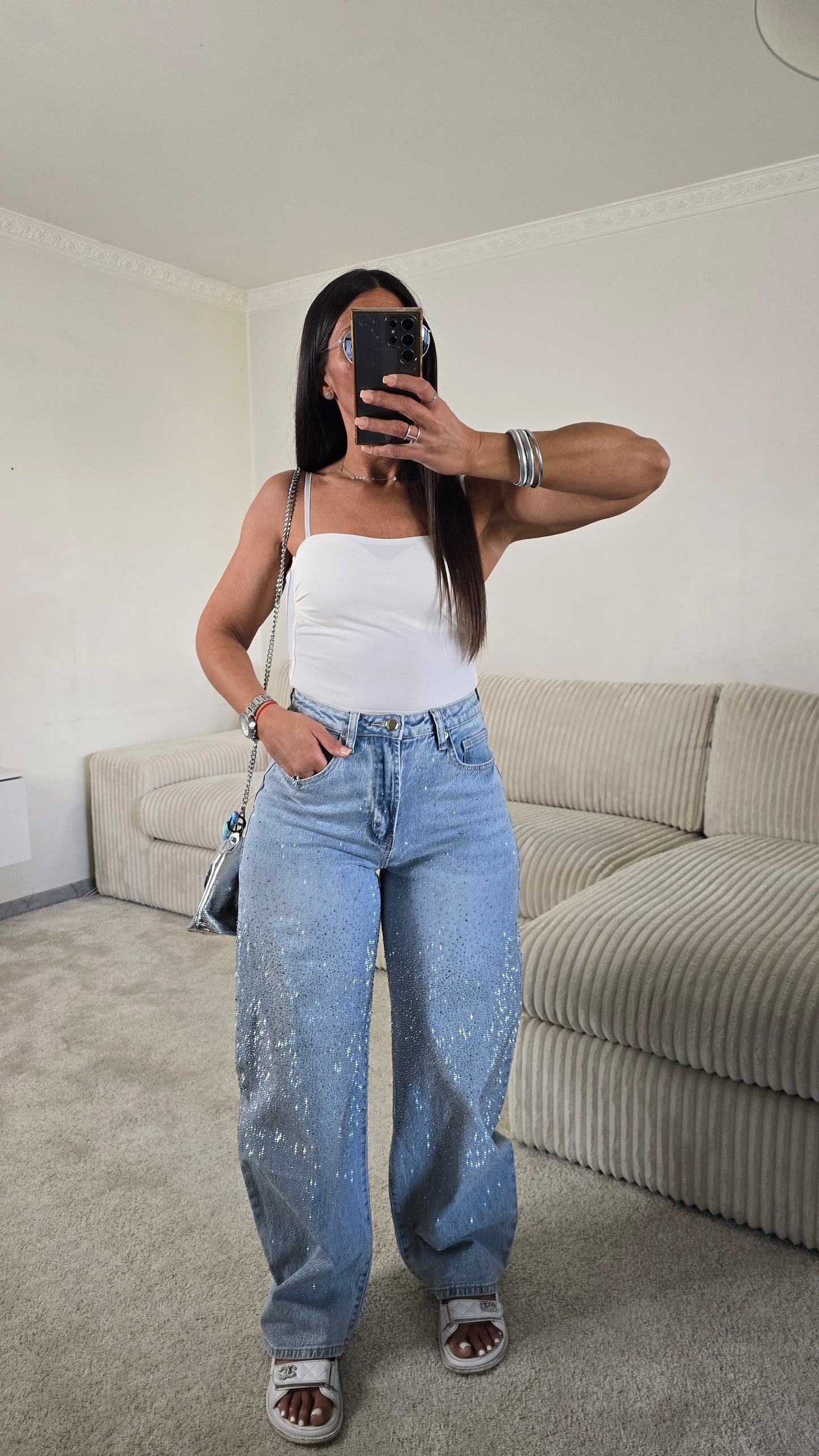 Jean strass signature – denim lumineux