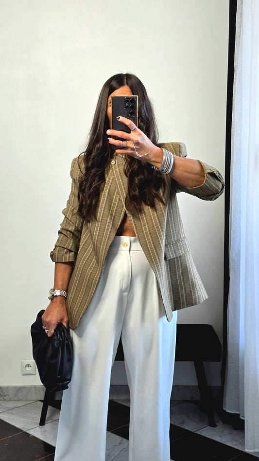 Blazer taupe à carreaux asymétrique – coupe tailoring oversize & épaulettes / Pré-commande taille SM - Expédition à partir du 10 Mars