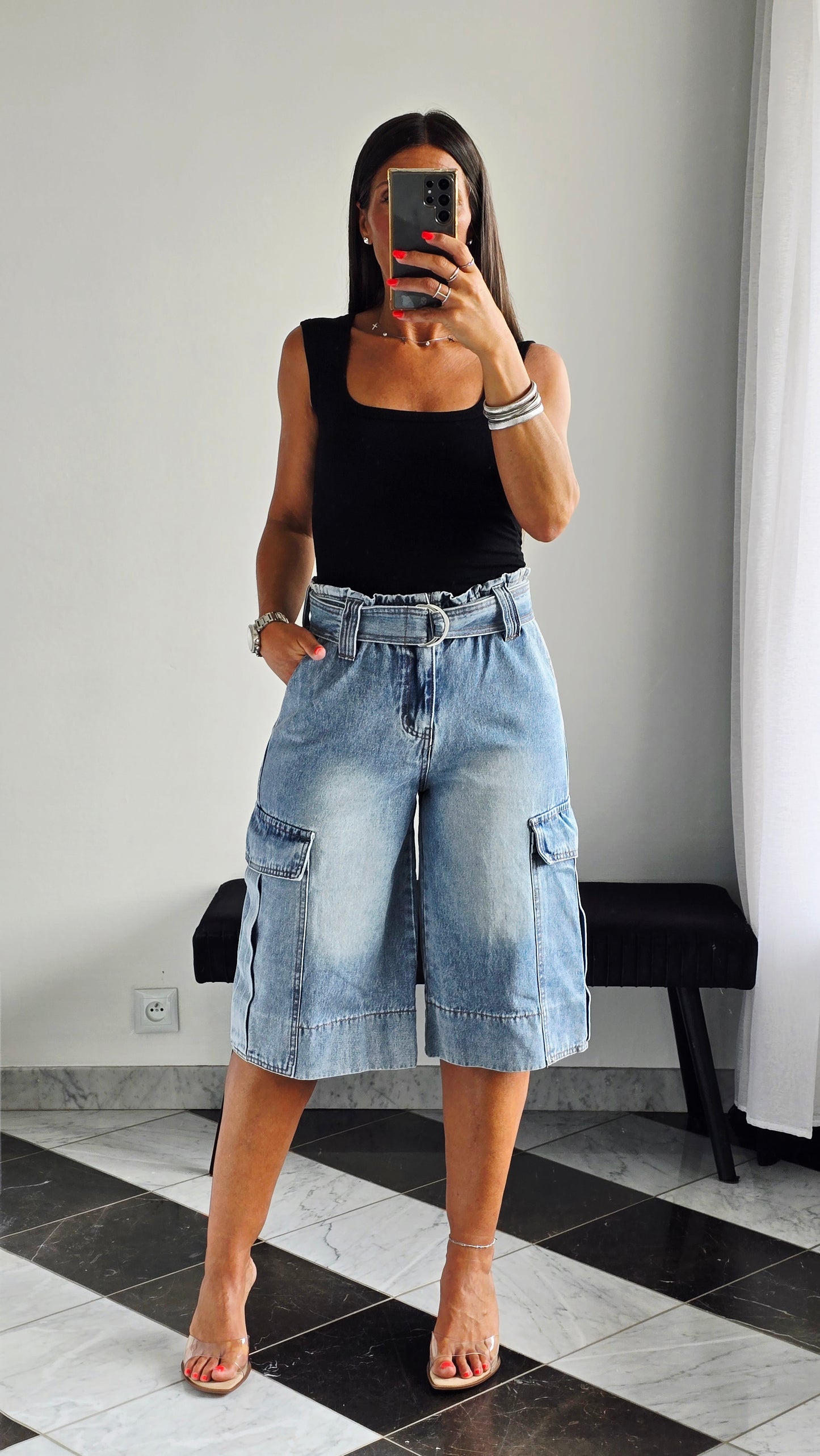 Bermuda cargo ceinturé – Détail paperbag