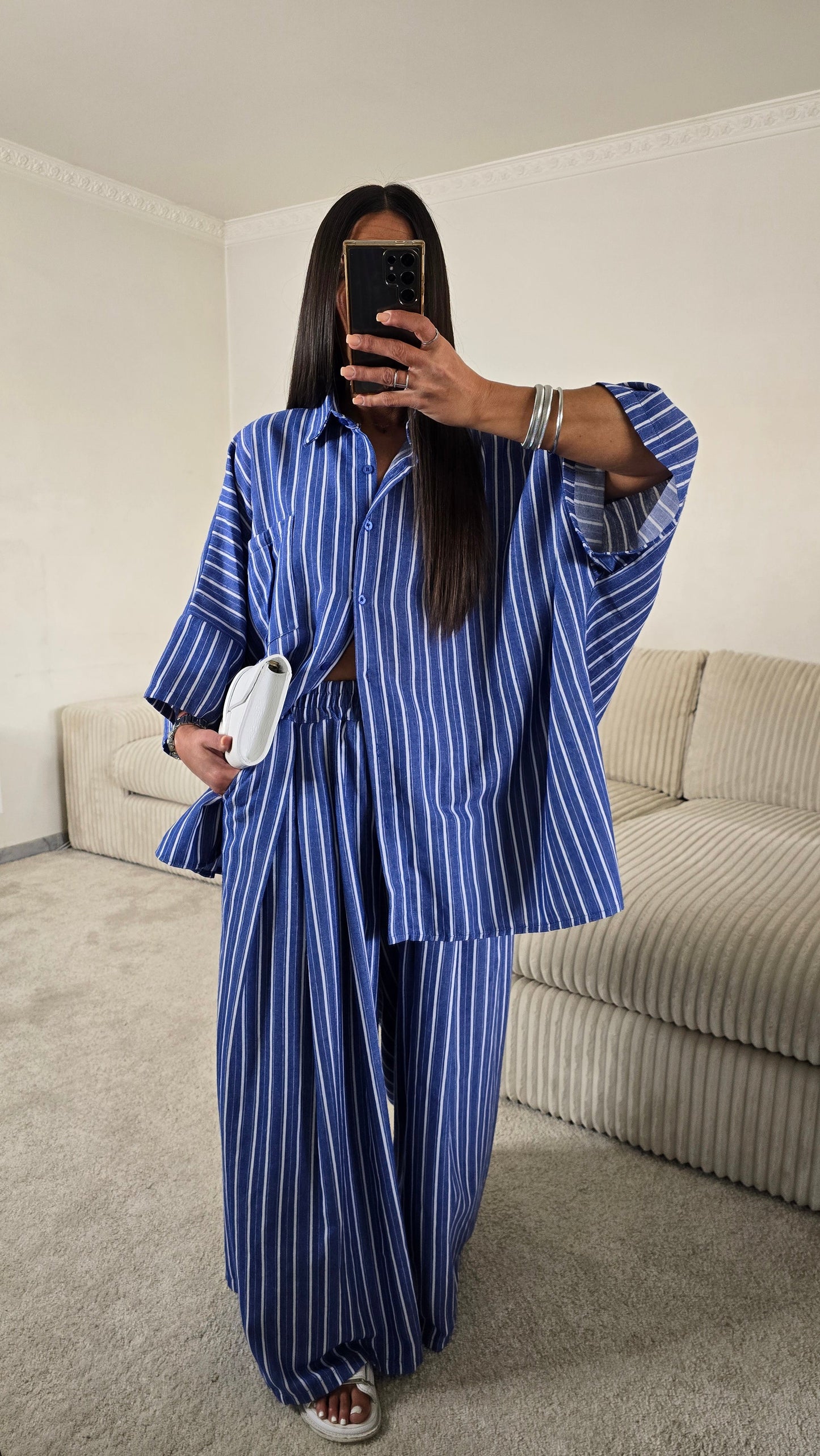 Précommande – Expédition à partir du 28/04/26.          Ensemble Rayé Chemise Oversize + Pantalon Palazzo – Bleu
