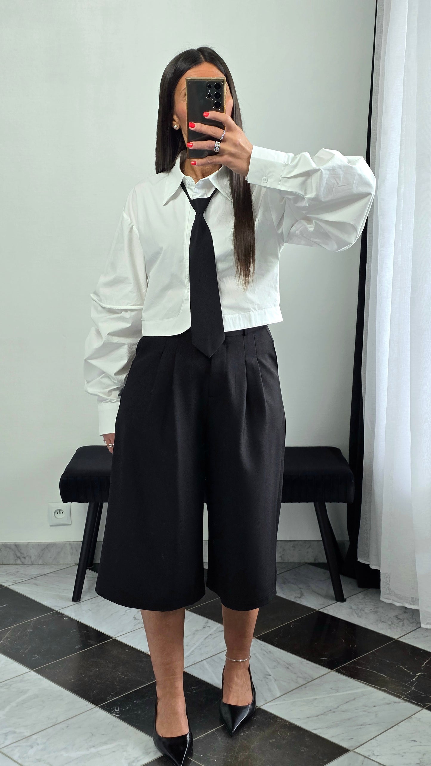 Chemise crop avec cravate amovible – blanc