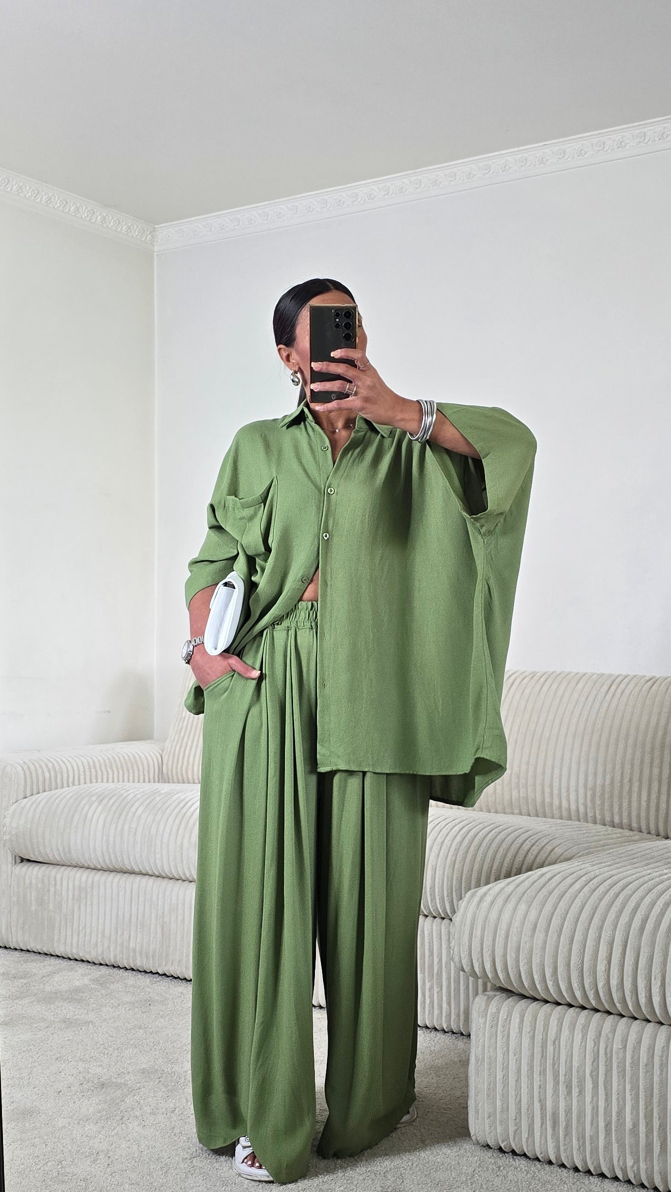 Ensemble ample vert matcha – confort et allure
