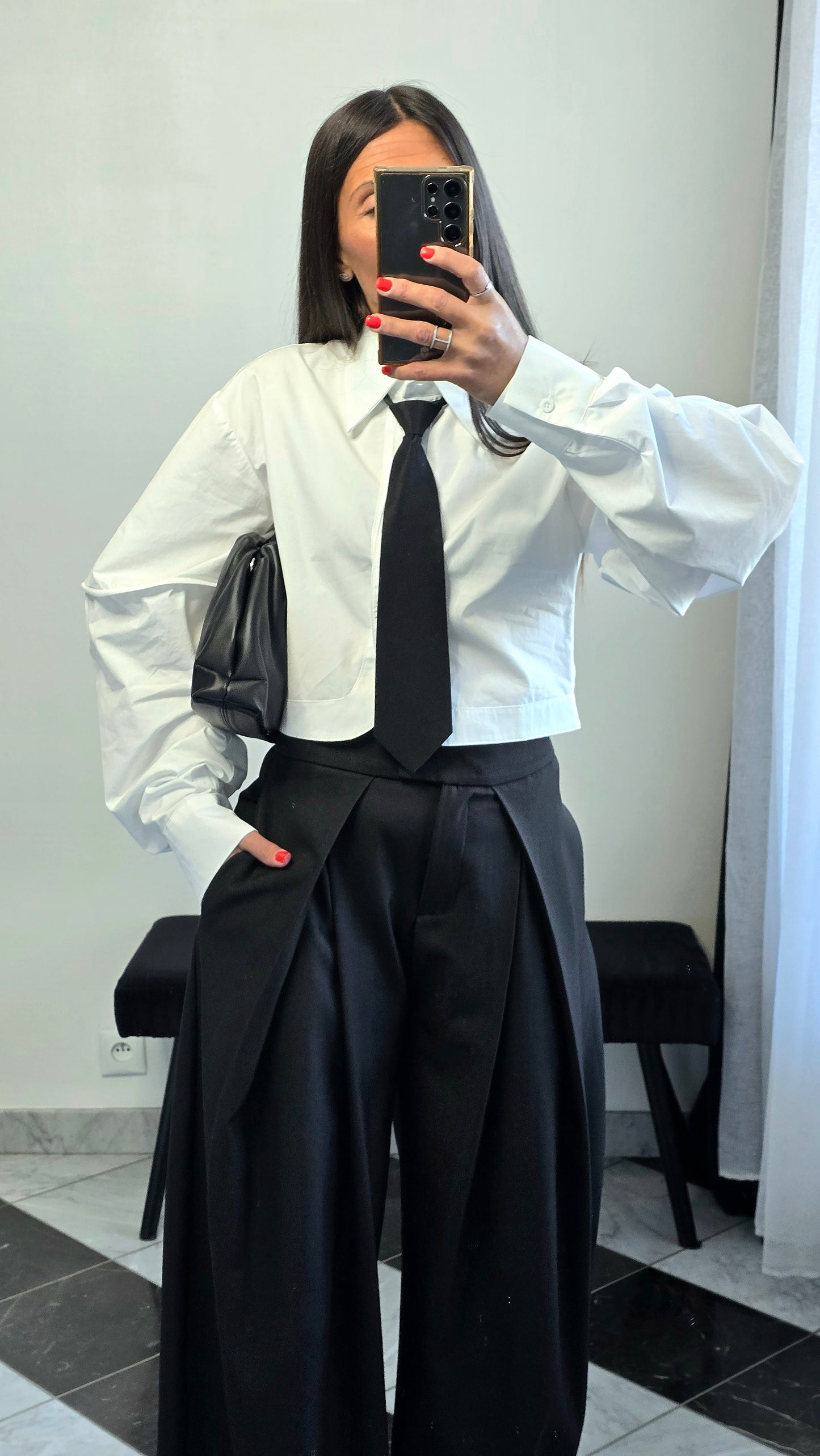 Chemise crop avec cravate amovible – blanc