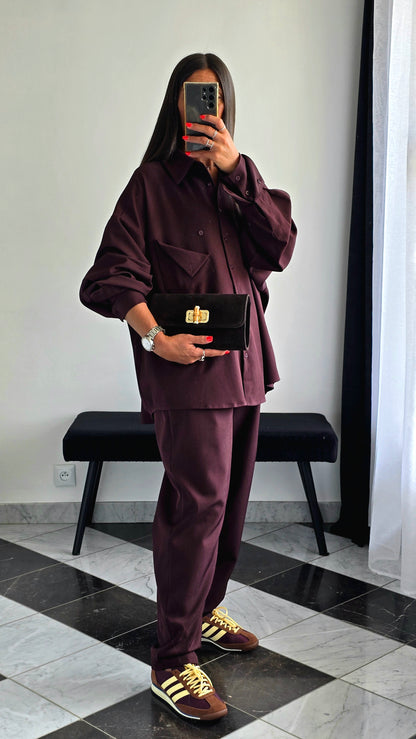 Pochette en Cuir de Vachette – Chocolat & Détails Dorés