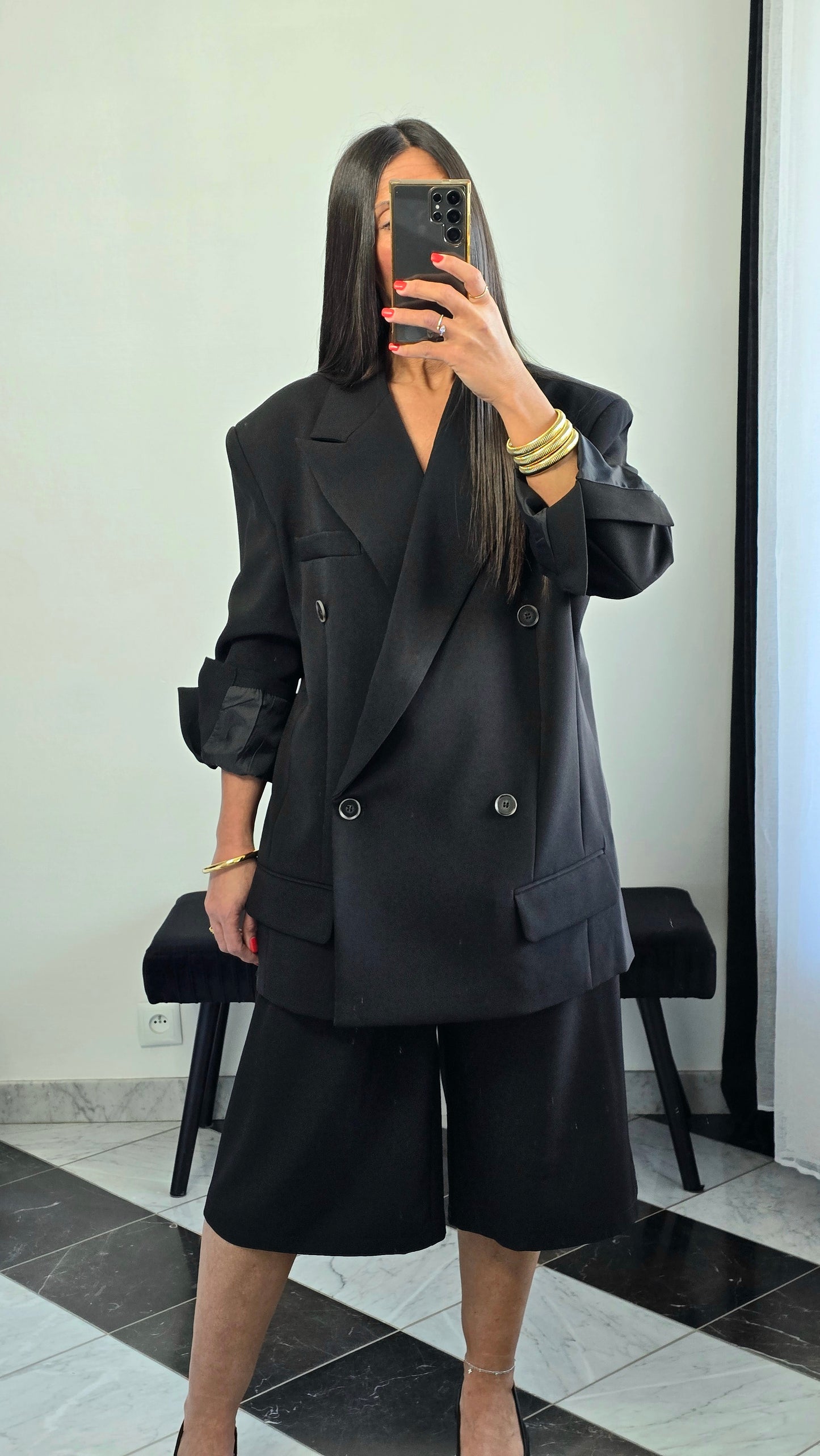 Blazer oversize noir – coupe tailoring structurée & double boutonnage