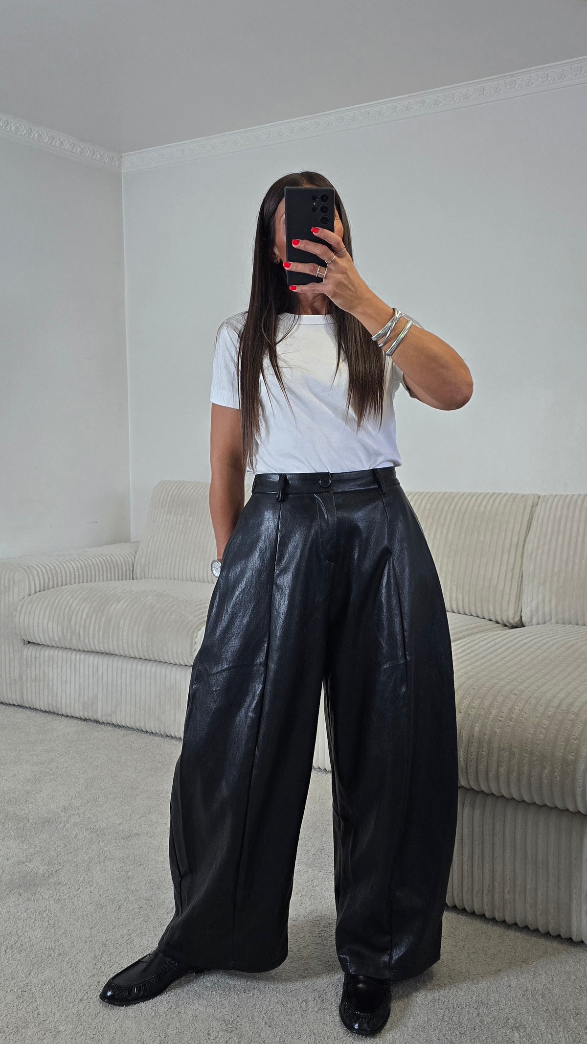 Pantalon ballon en simili cuir noir