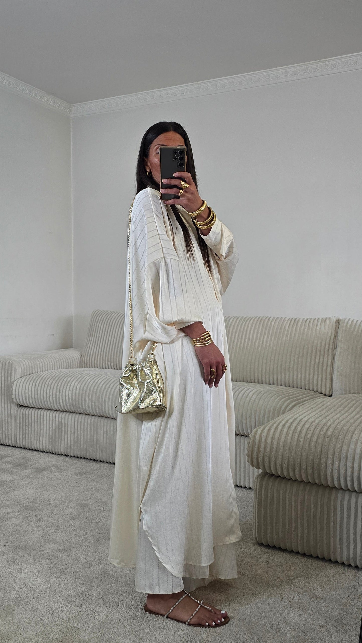 Ensemble satin texturé fluide – écru doux