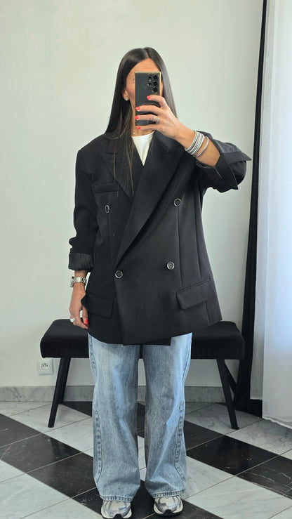 Blazer oversize noir – coupe tailoring structurée & double boutonnage