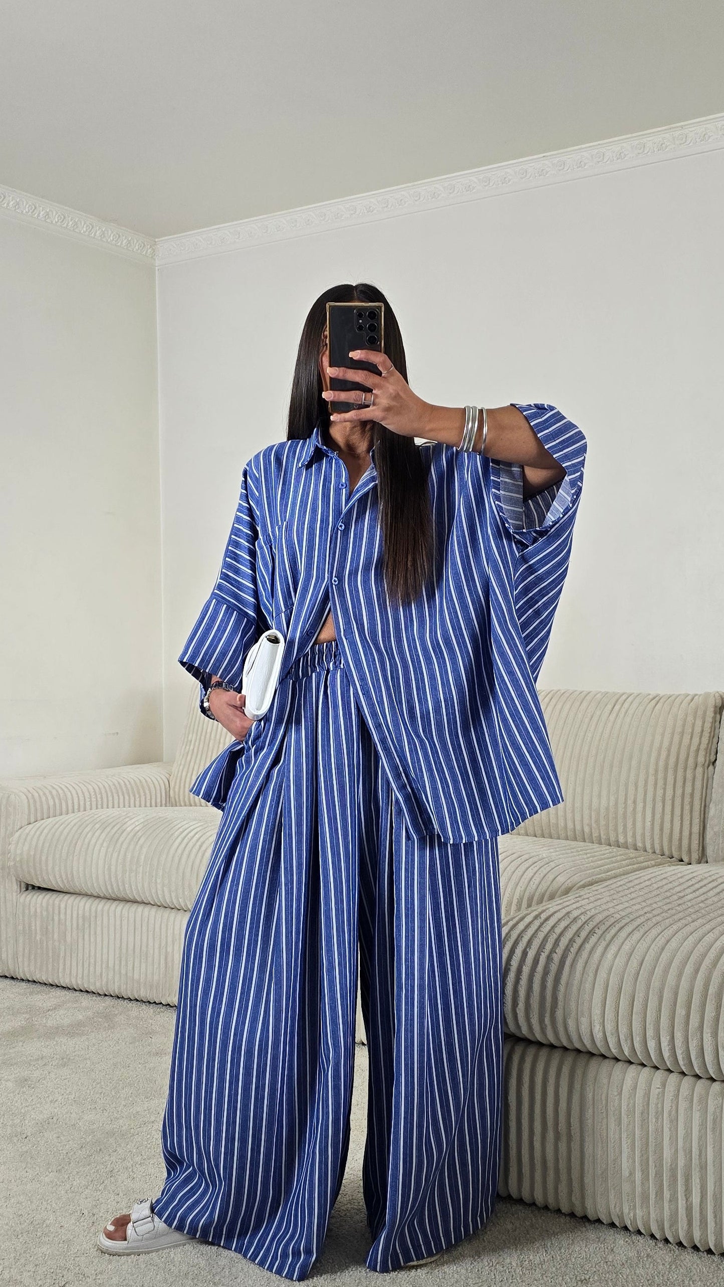Précommande – Expédition à partir du 28/04/26.          Ensemble Rayé Chemise Oversize + Pantalon Palazzo – Bleu
