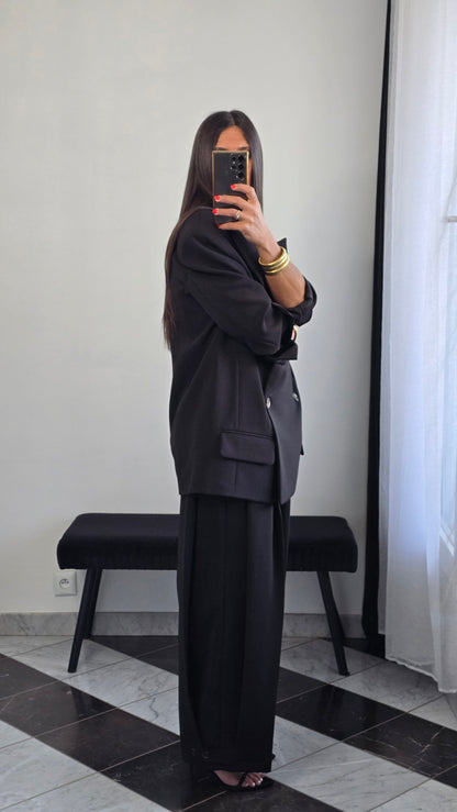 Blazer oversize noir – coupe tailoring structurée & double boutonnage