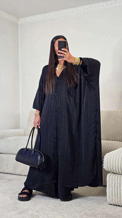 Ensemble satin texturé fluide – noir profond