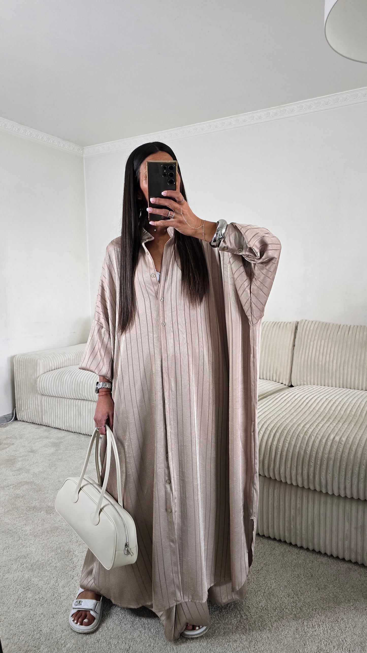 Ensemble satin texturé fluide – taupe