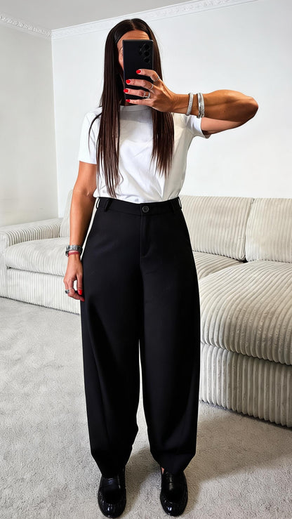 Pantalon tailleur noir coupe ballon