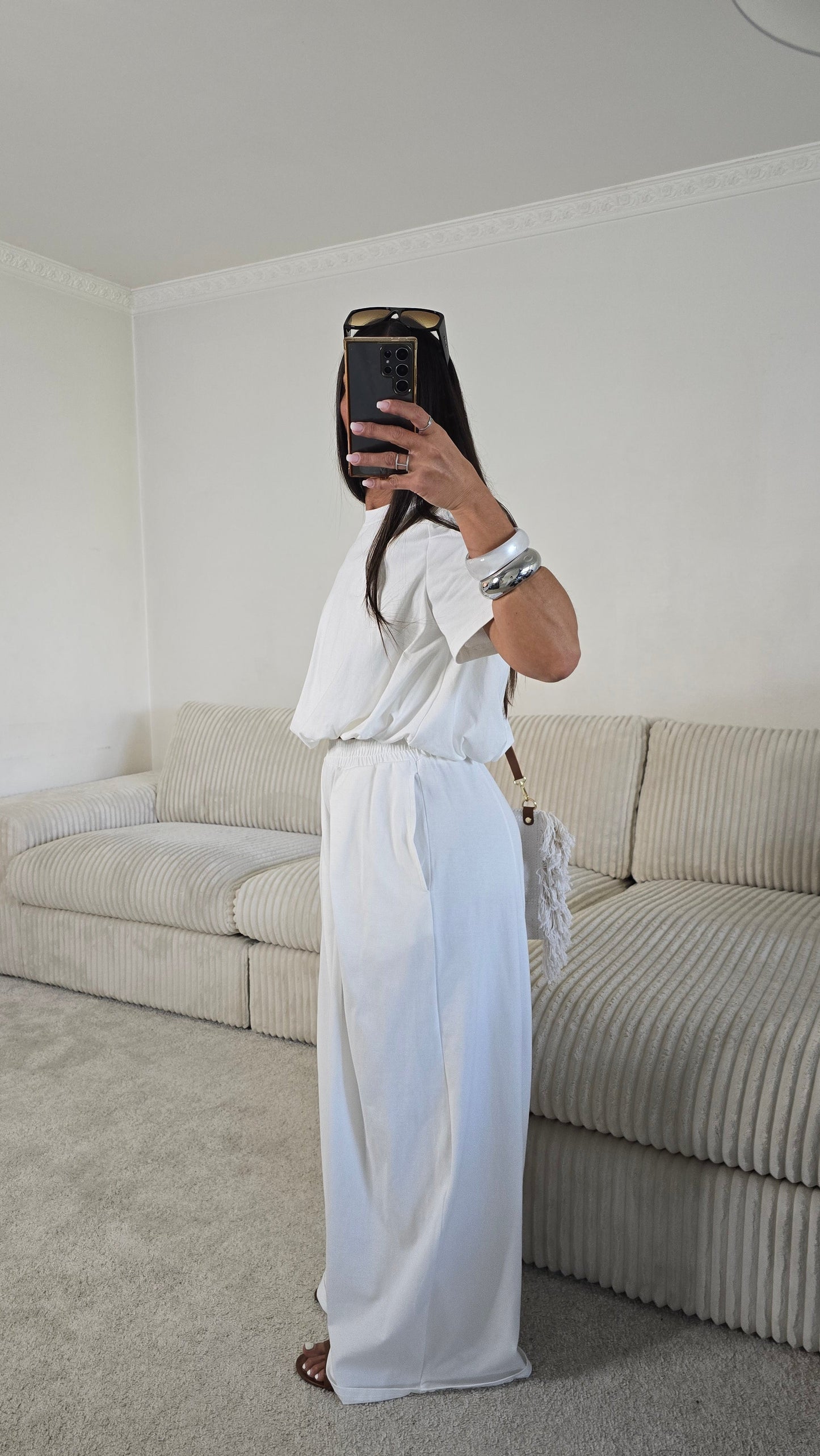 Ensemble jersey coton blanc – silhouette lumineuse & effortless