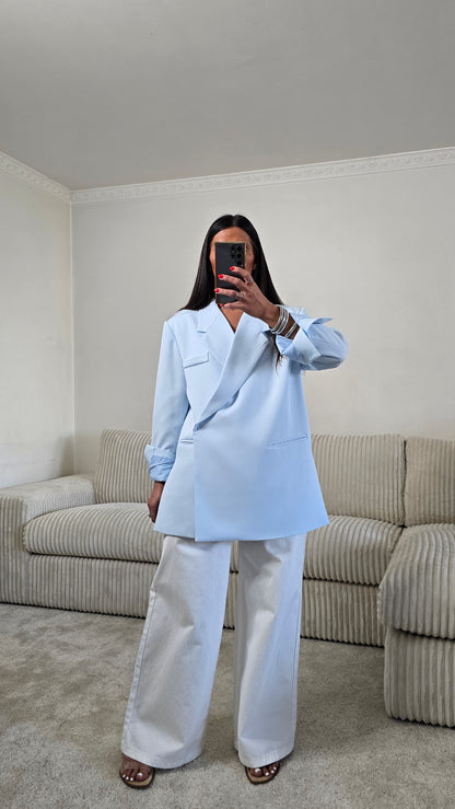 Blazer croisé oversize bleu ciel