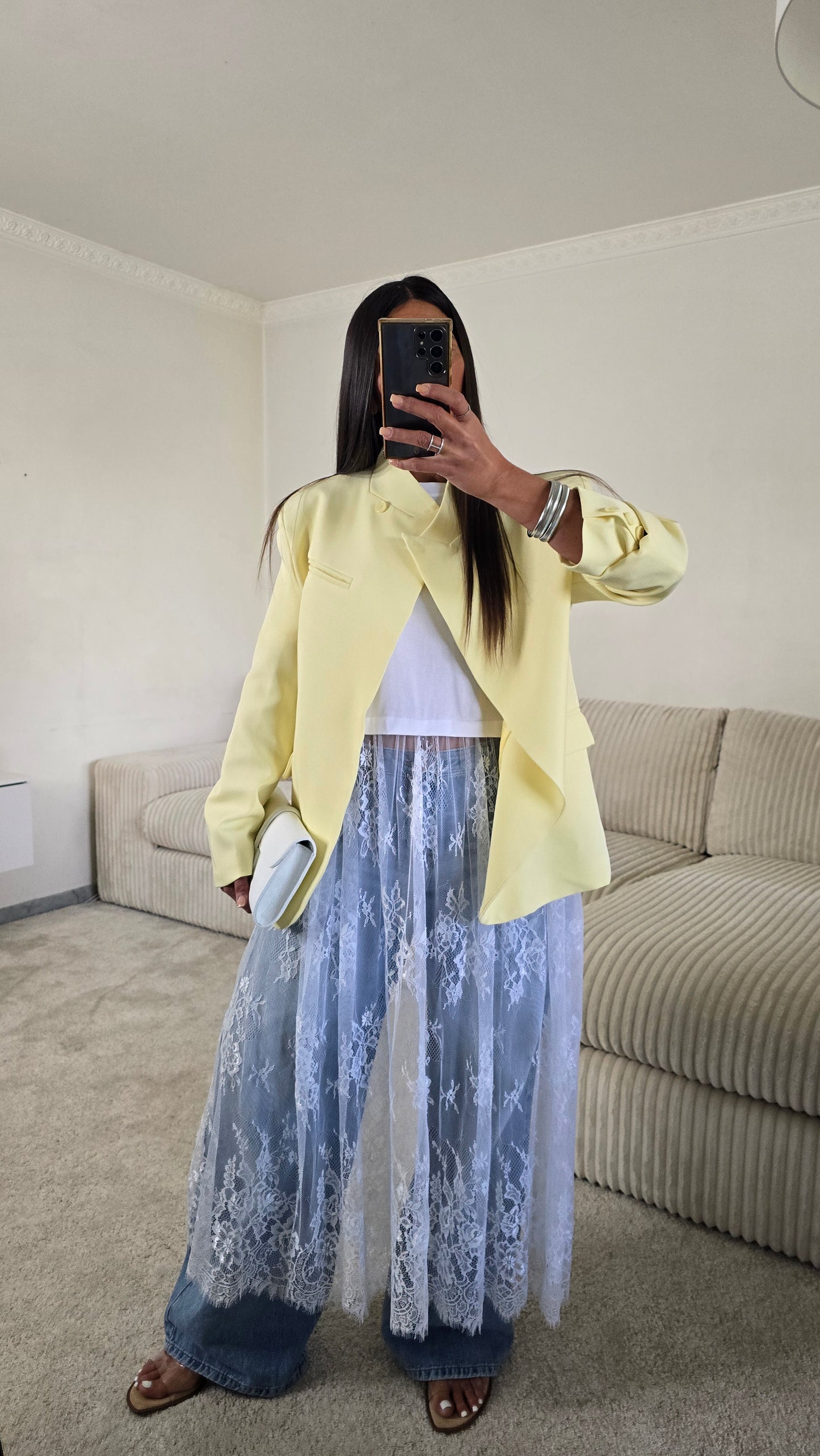 T-shirt dentelle signature – blanc lumineux