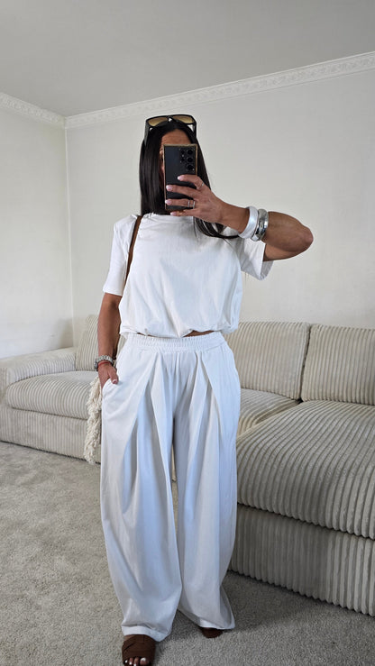 Ensemble jersey coton blanc – silhouette lumineuse & effortless