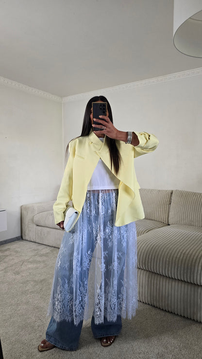 T-shirt dentelle signature – blanc lumineux