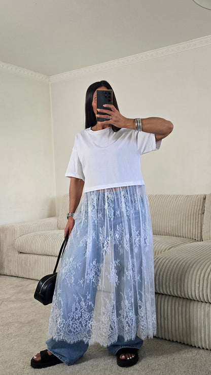 T-shirt dentelle signature – blanc lumineux