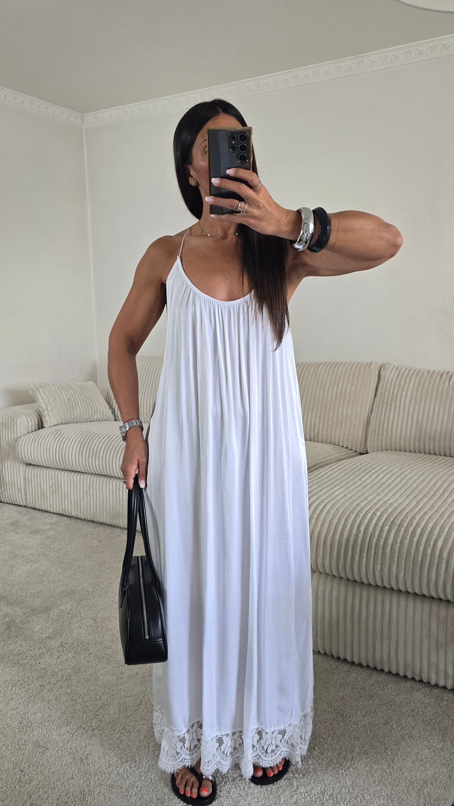Robe longue - dentelle blanche