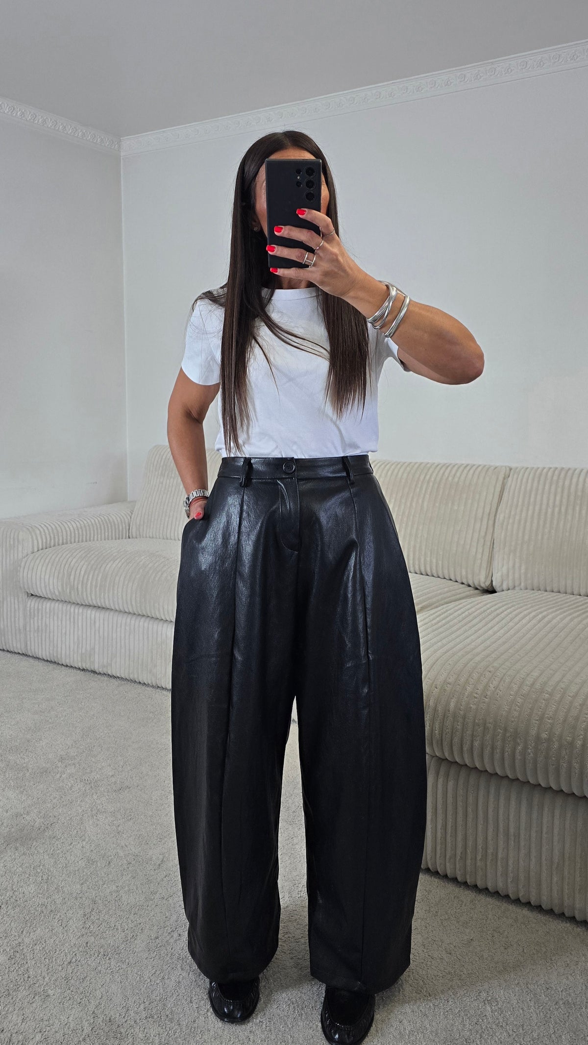 Pantalon ballon en simili cuir noir
