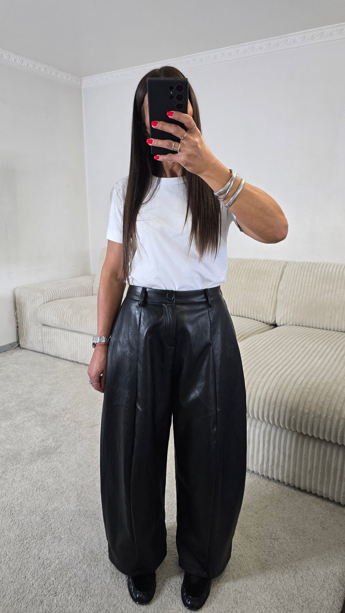 Pantalon ballon en simili cuir noir