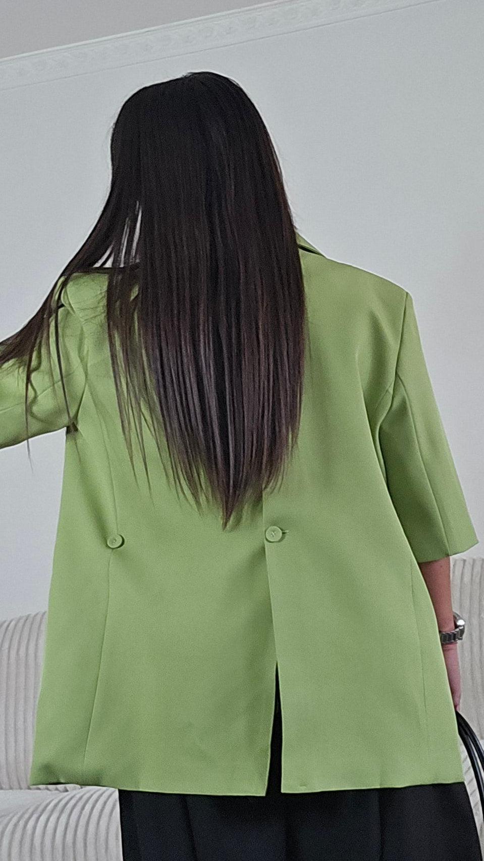 Blazer vert matcha manches courtes ajustable – style chic & sophistiqué