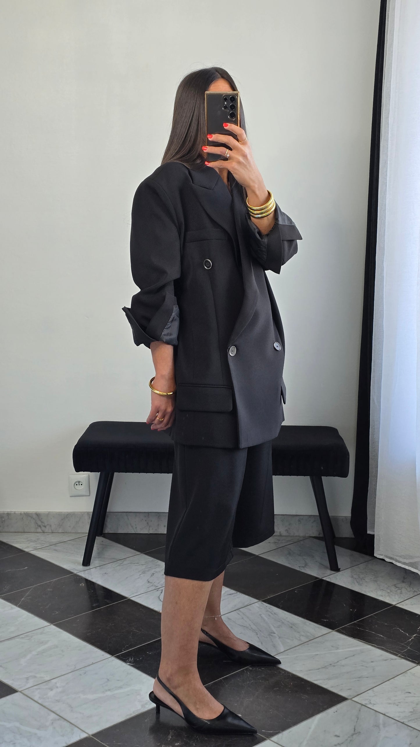 Blazer oversize noir – coupe tailoring structurée & double boutonnage