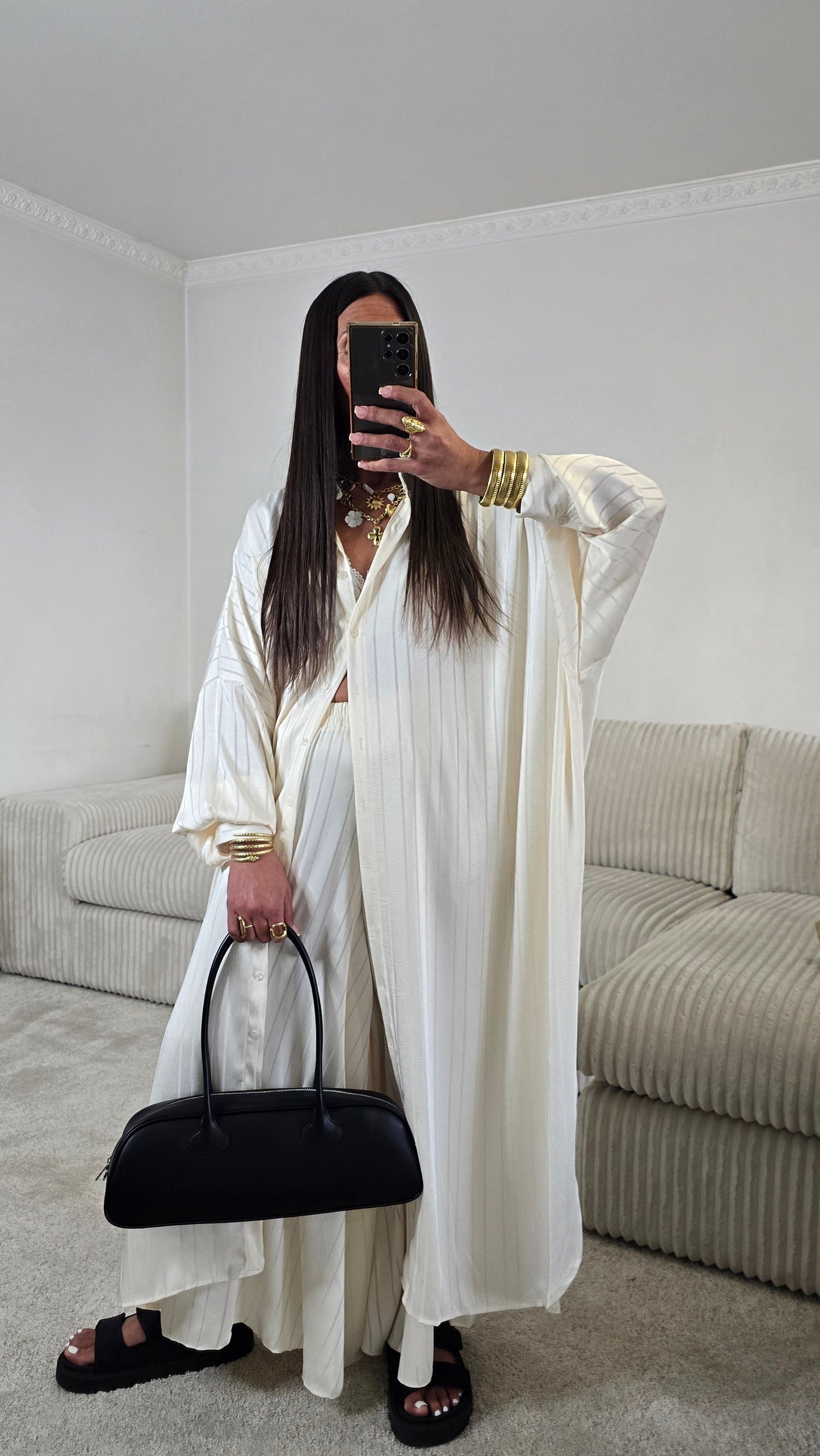 Ensemble satin texturé fluide – écru doux