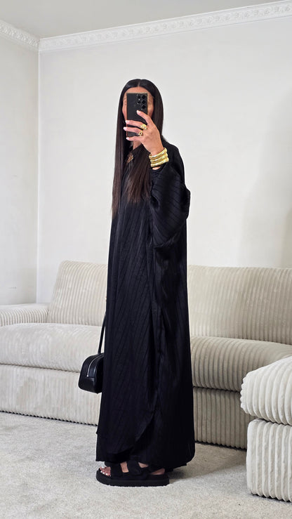 Ensemble satin texturé fluide – noir profond