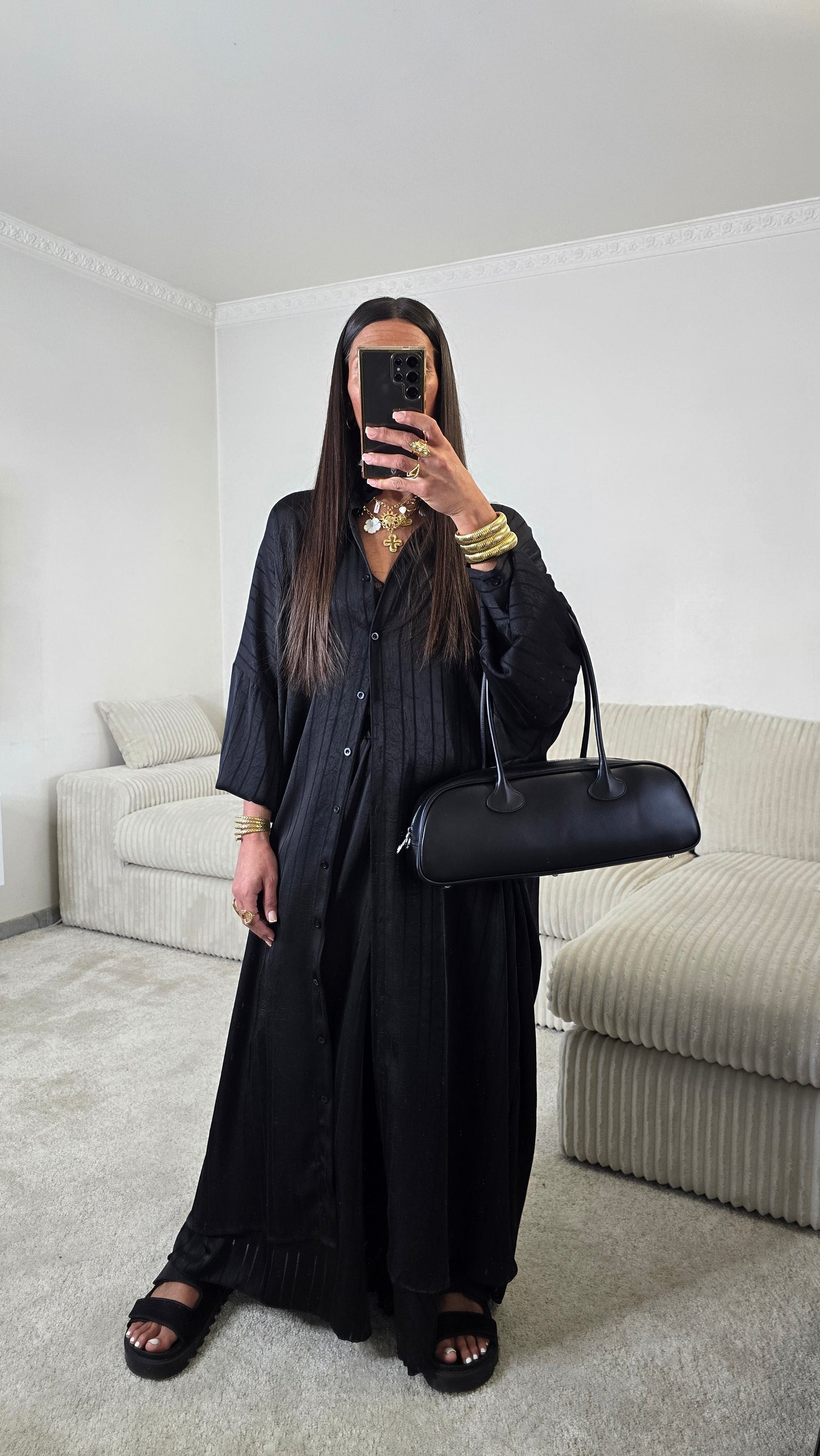 Ensemble satin texturé fluide – noir profond