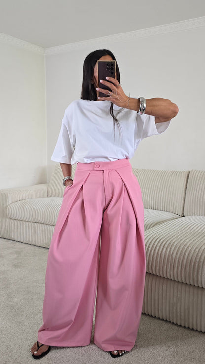 Pantalon palazzo rose taille haute fluide – style chic & moderne