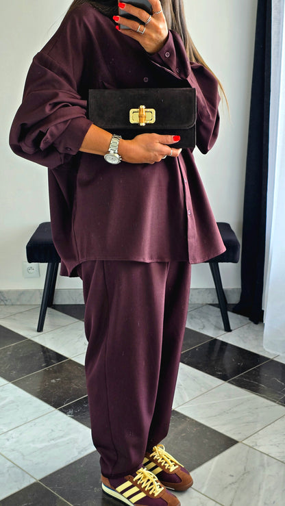 Pochette en Cuir de Vachette – Chocolat & Détails Dorés