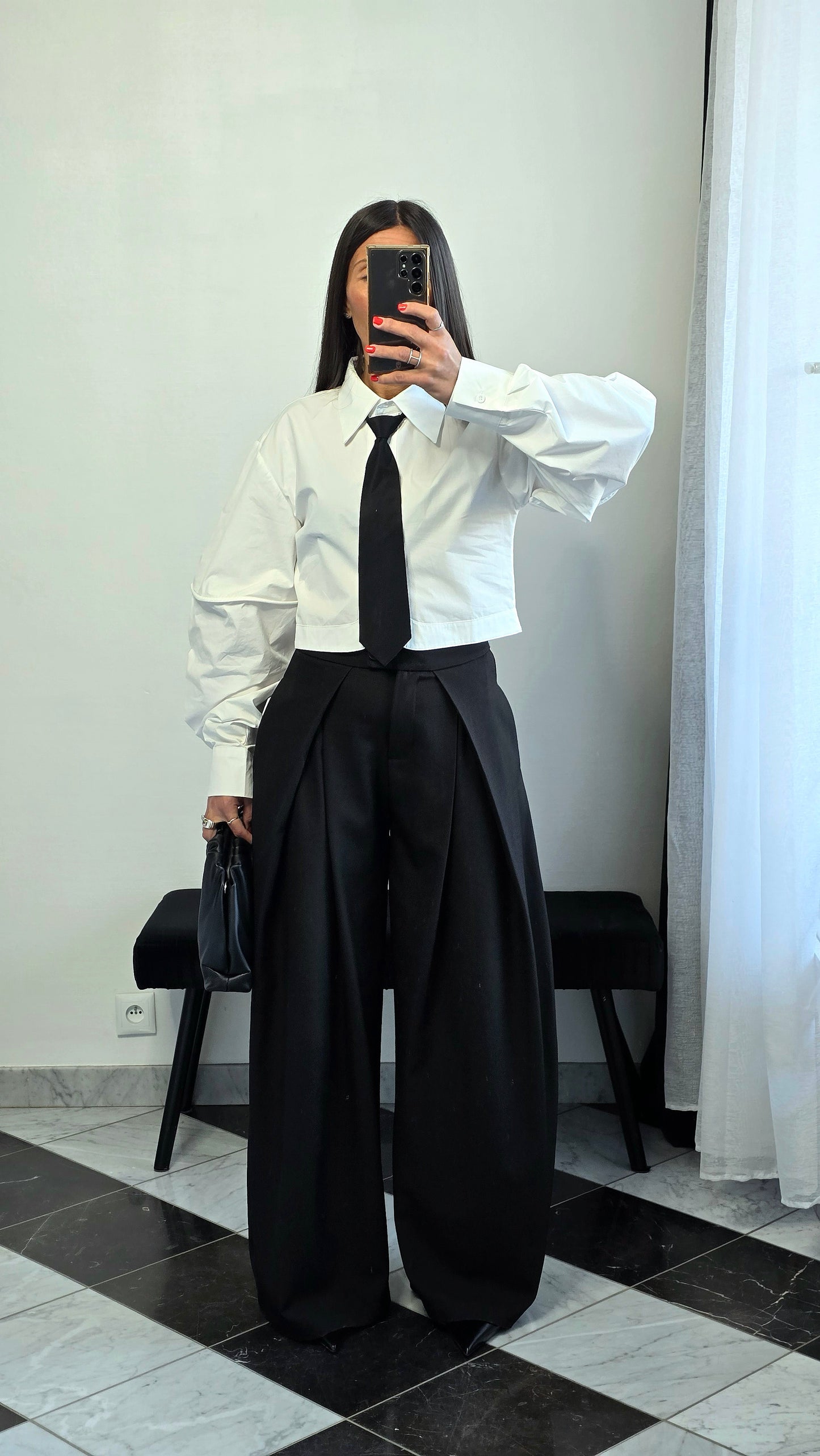 Chemise crop avec cravate amovible – blanc