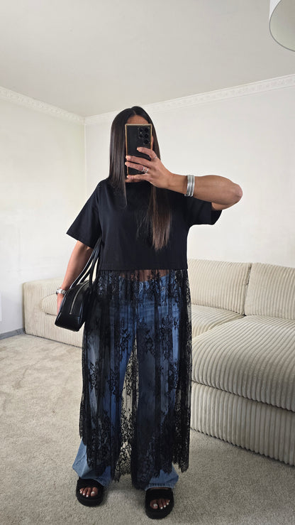 T-shirt dentelle signature – noir intense