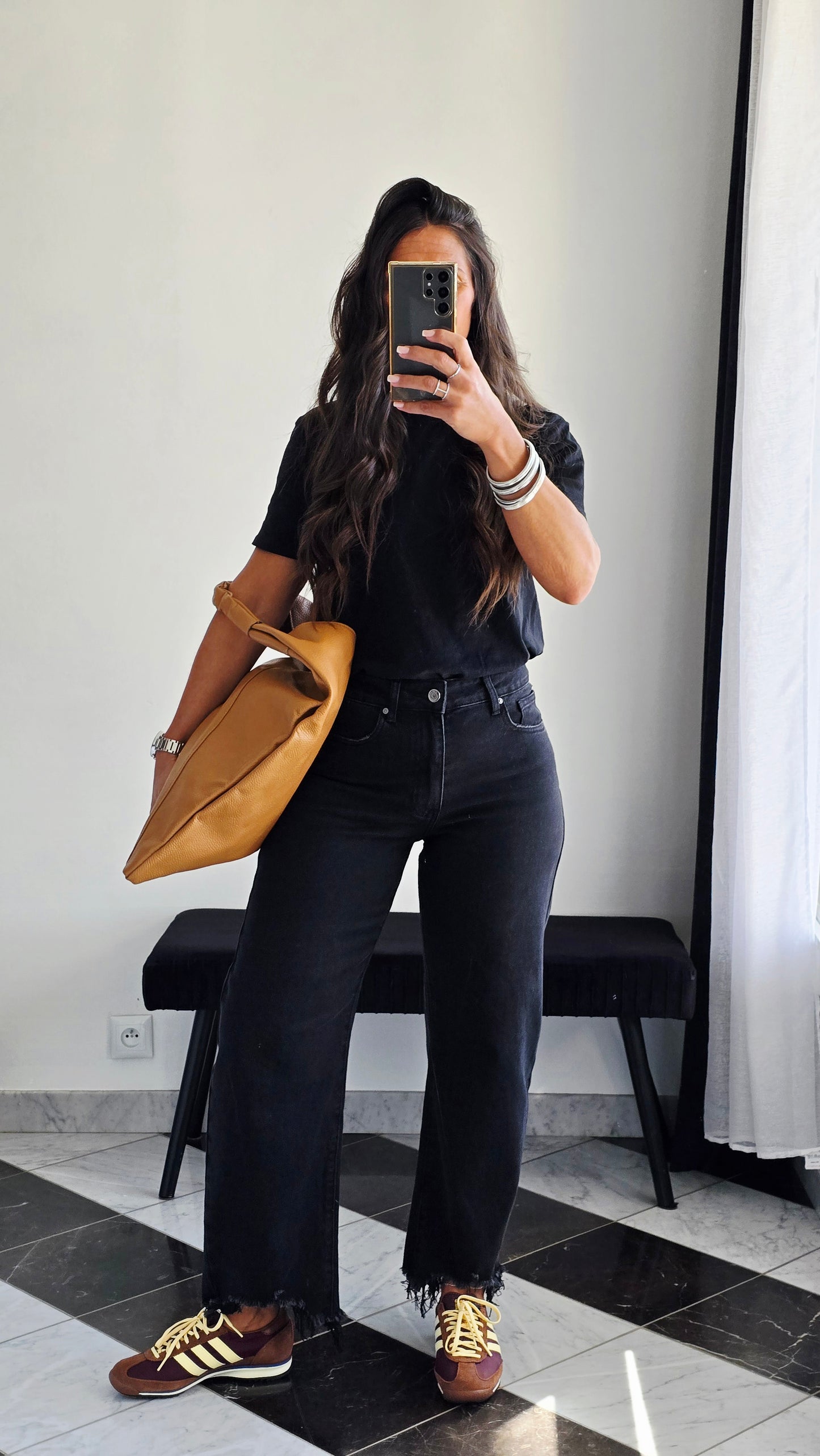 🖤 Jean Balloon Crop – Noir Effet Brut