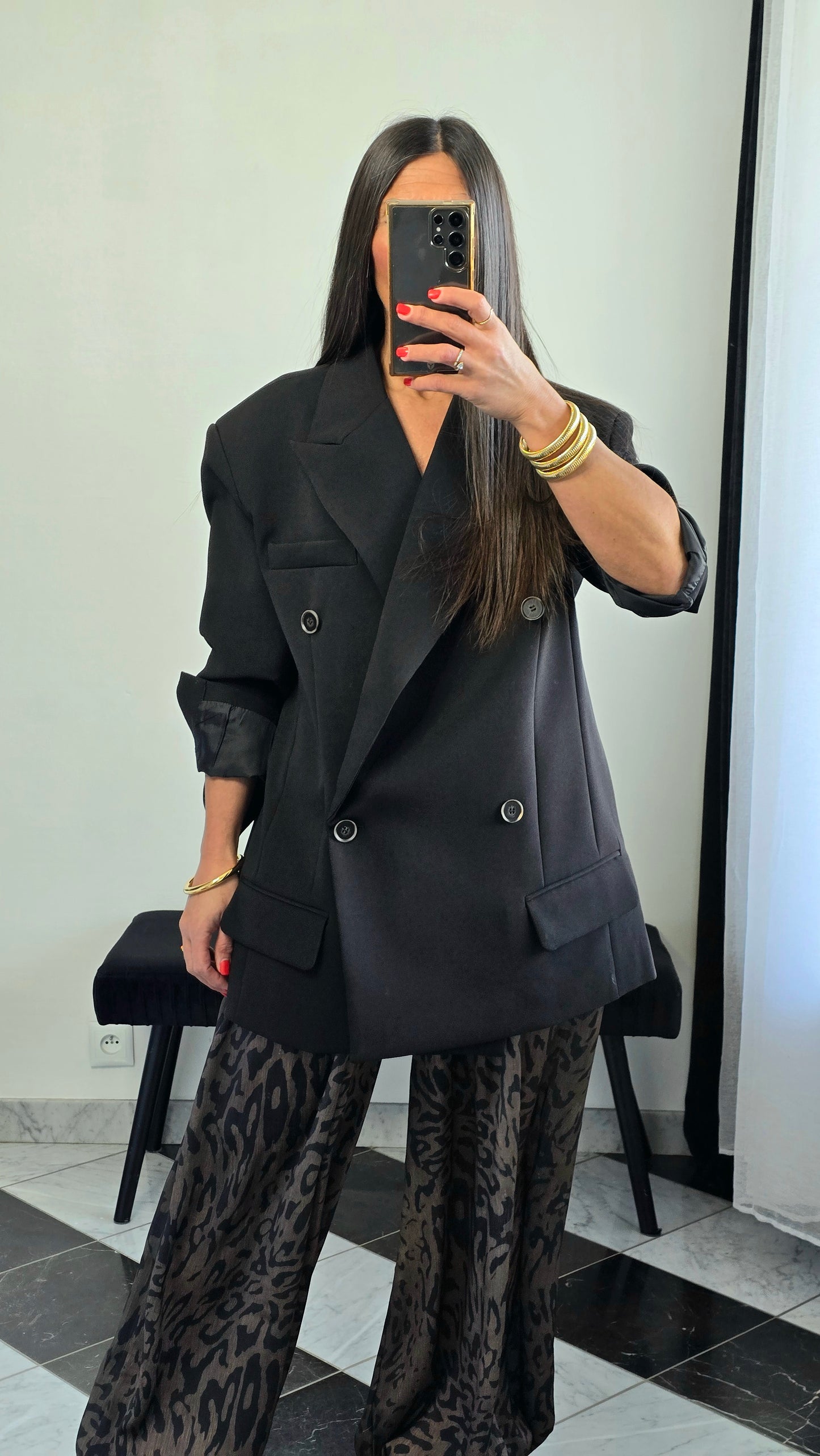 Blazer oversize noir – coupe tailoring structurée & double boutonnage
