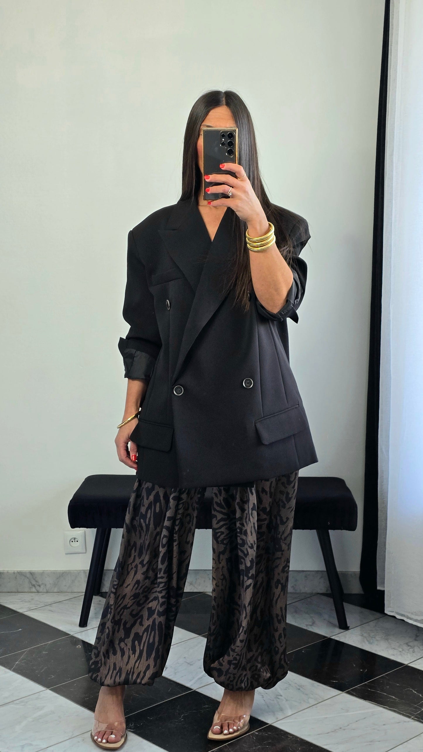 Blazer oversize noir – coupe tailoring structurée & double boutonnage
